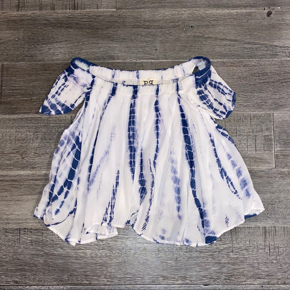 off shoulder shirt